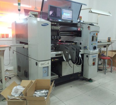 深圳市力峰電子設(shè)備__主營專業(yè)三星貼片機(jī)買賣,1.2米貼裝功能改裝(改裝后可貼1.