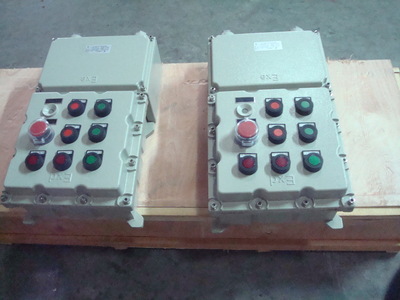 【恒安廠家直銷防爆配電箱配電柜正壓柜控制箱接線箱】?jī)r(jià)格,廠家,圖片,無(wú)功補(bǔ)償裝置,瑞安市恒安電氣-